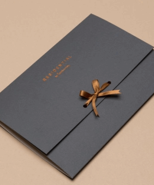 Thiệp Voucher Spa Cao Cấp Kèm Dây Buộc – Card Quà Tặng Spa Giấy Cứng