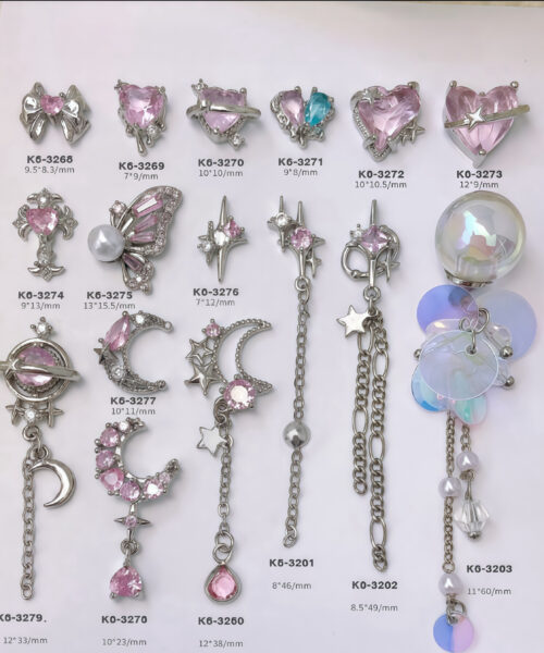 Charm Nail Zircon Hồng Hot Trend