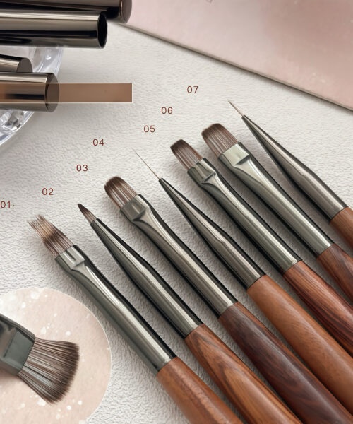 Cọ Vẽ Nail Đầu Nhọn